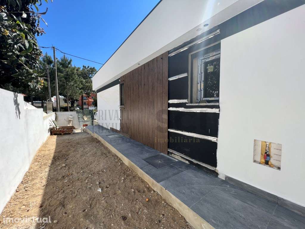 Moradia T4 Banda com Piscina | Cruz de Pau | Em Construção - Grande imagem: 2/27