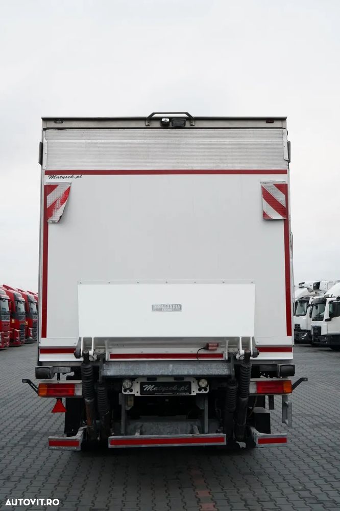 Schmitz Cargobull REFRIGERAT / THERMO KING SLX SPECTRUM / 1 axă / 11,3 M / MULTIMEMBRU / DHOLLANDIA LIFT / SAF - 12