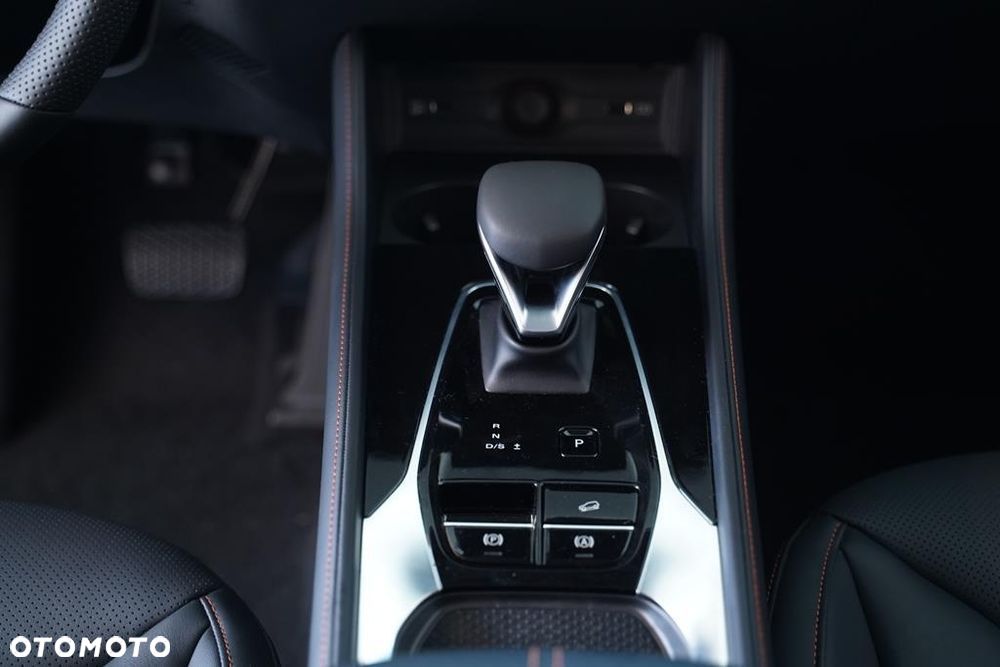 MG HS 1.5T HEV+ Exclusive - 15