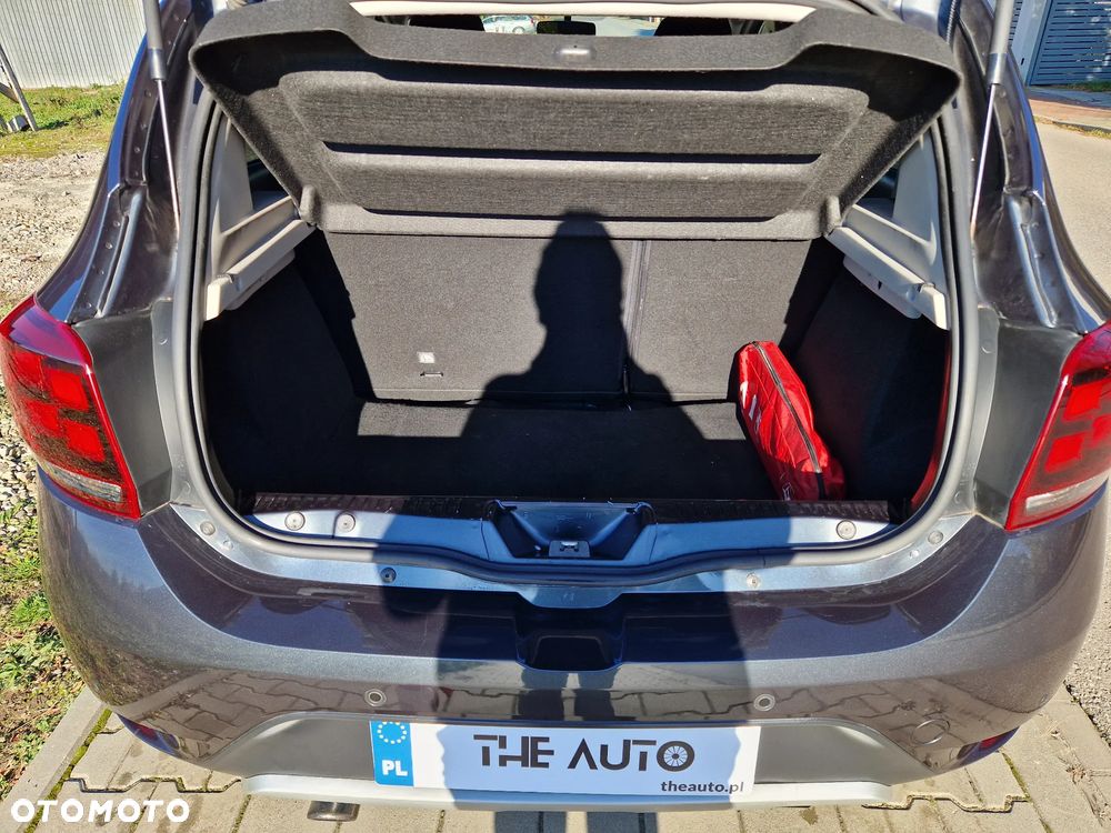 Dacia Sandero 0.9 TCe Laureate - 12