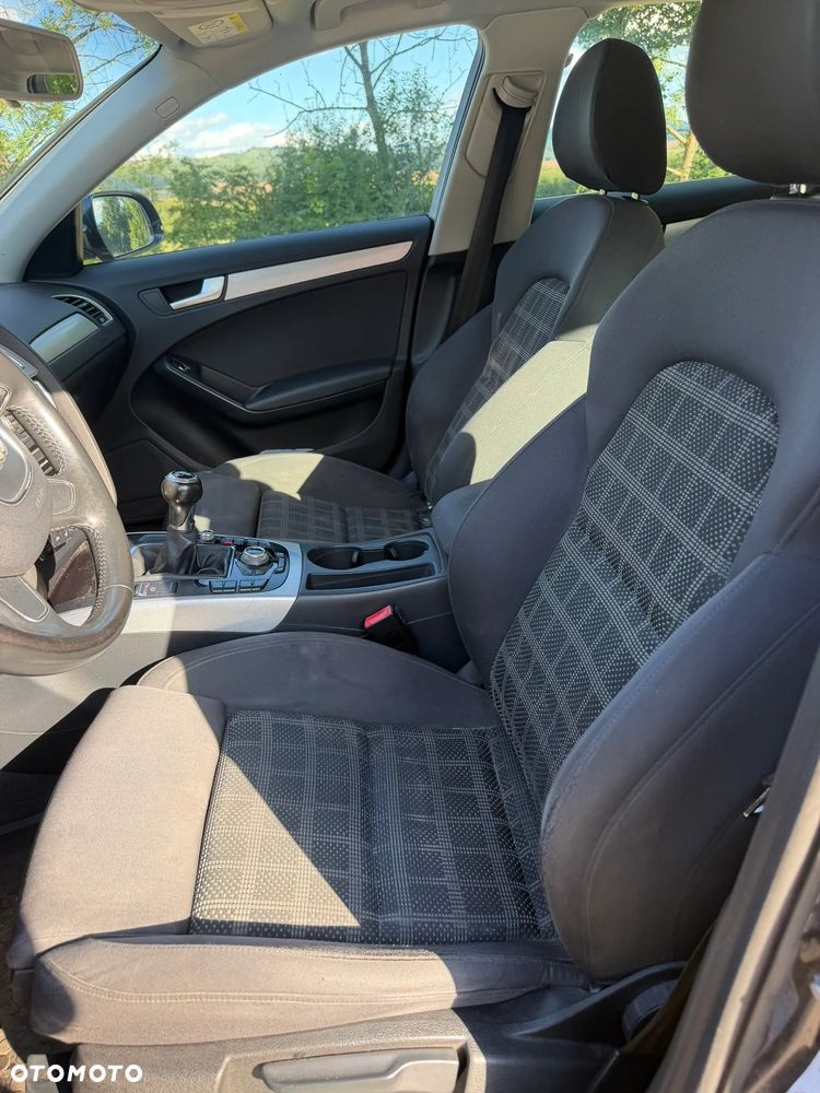 Audi A4 Avant 2.0 TDI - 12
