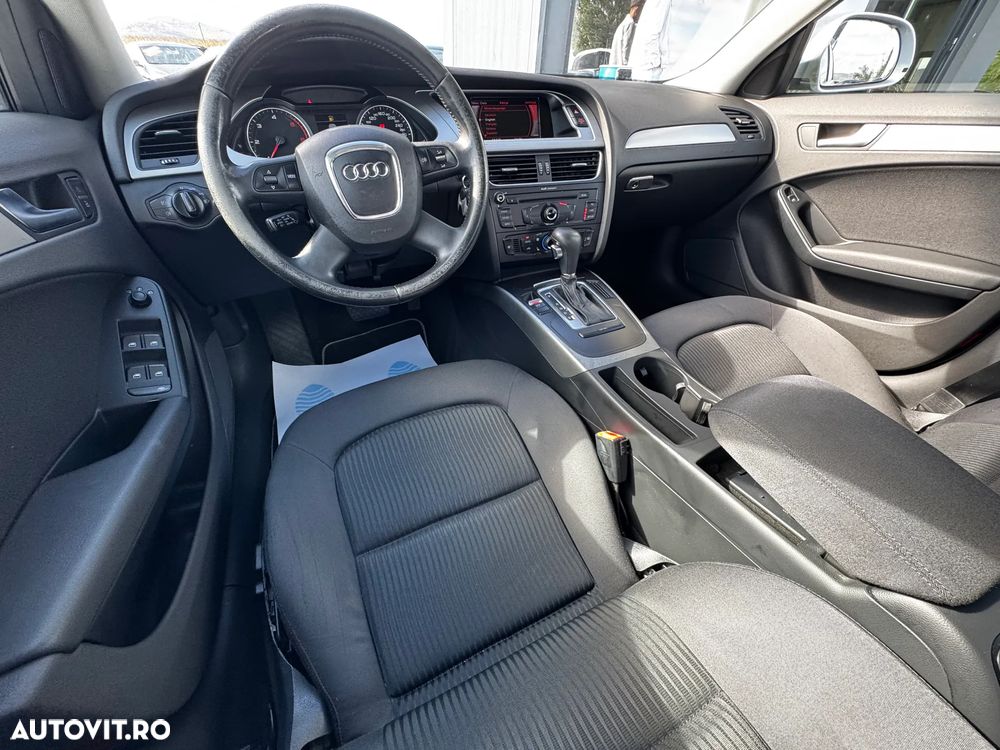 Audi A4 2.0 TDI Multitronic Avant - 22