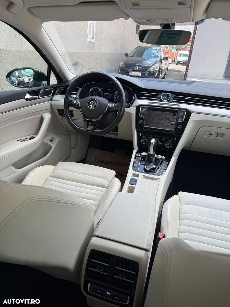 Volkswagen Passat - 7