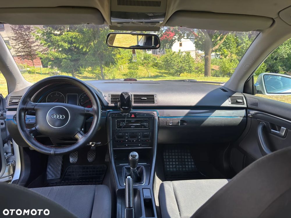 Audi A4 Avant 1.9 TDI - 25
