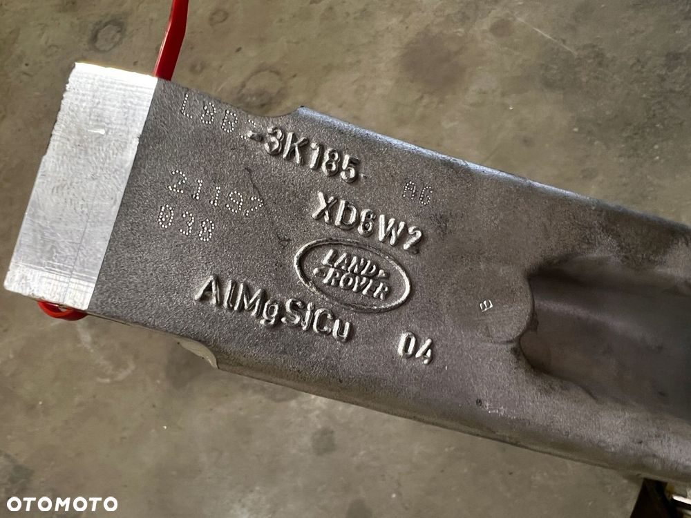 ZWROTNICA PIASTA CZUJNIK ABS PRZÓD PRAWY LAND ROVER DEFENDER II L663 - 13