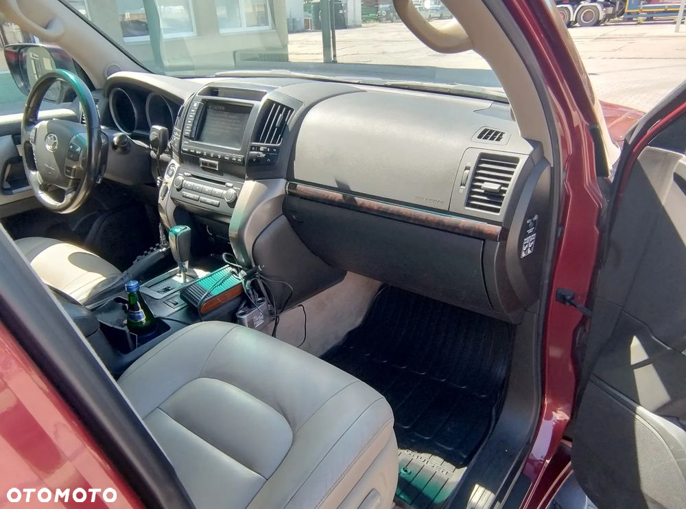 Toyota Land Cruiser LC 4.5 V8 D-4D Prestige - 12