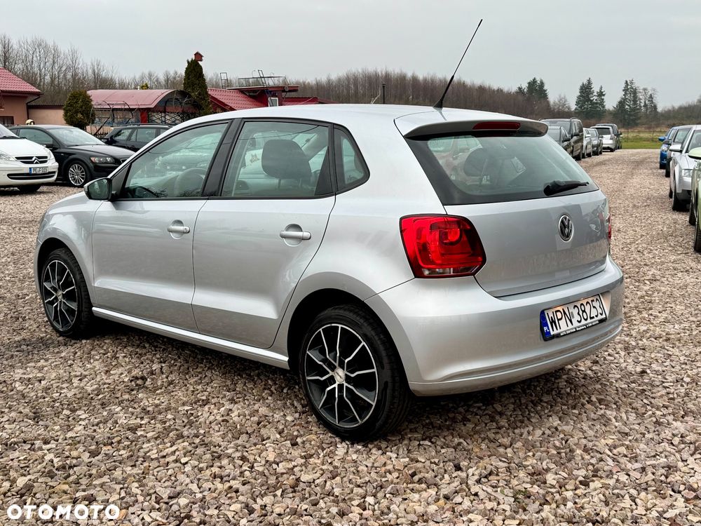 Volkswagen Polo - 16
