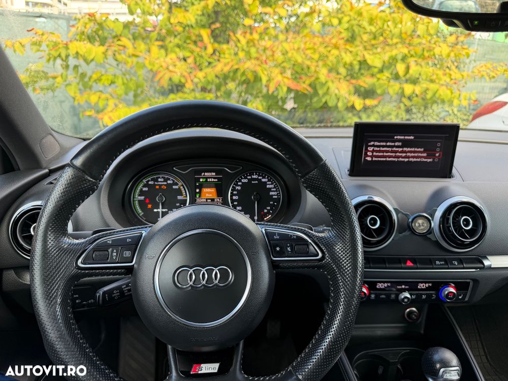 Audi A3 Sportback - 16
