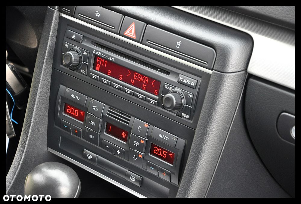 Audi A4 Avant 1.8 T multitronic - 33