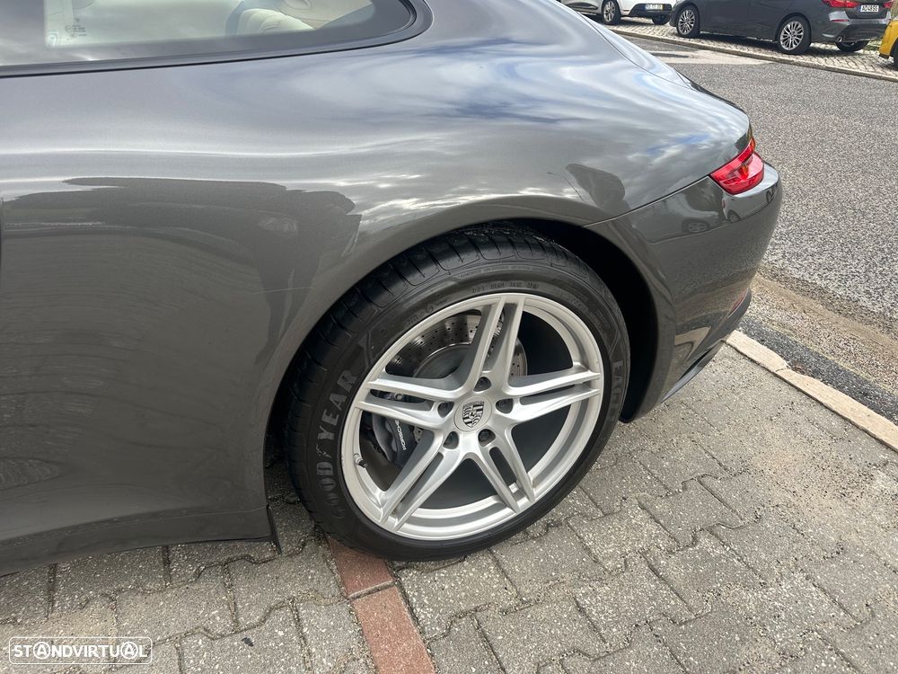 Porsche 911 (991) - 4