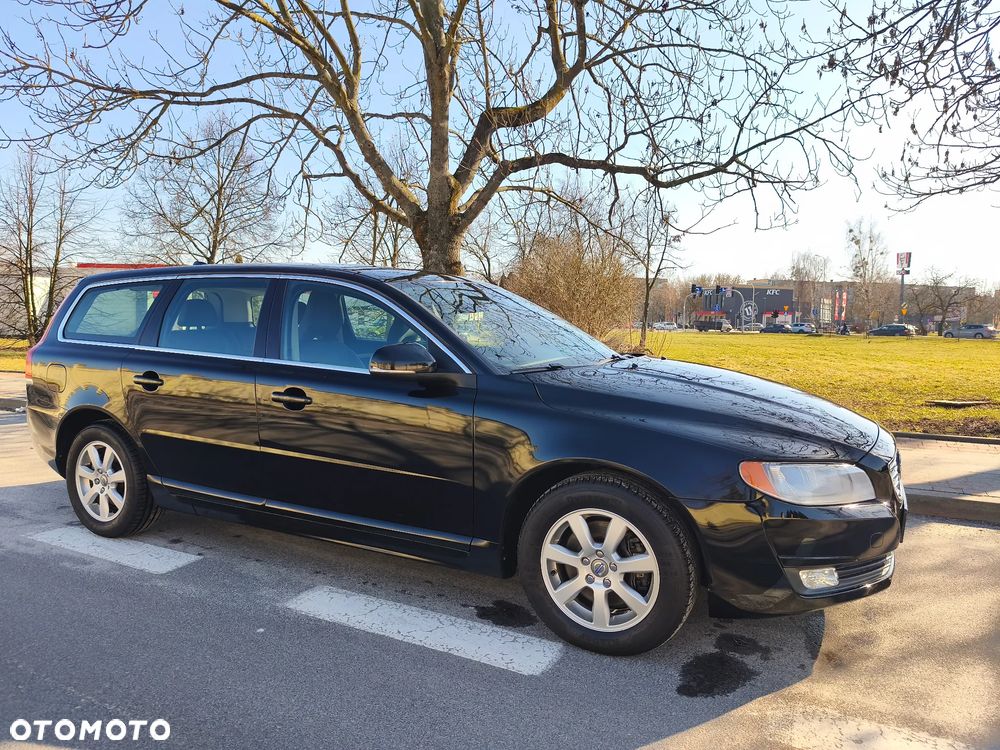 Volvo V70 D3 Momentum - 10