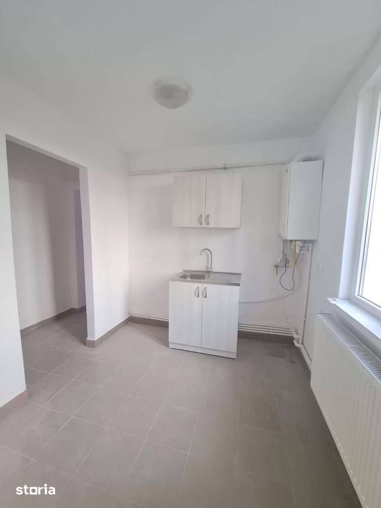 De vanzare garsonieră confort 1, zona excelenta 38.000 euro negociabil - Imagine principală: 3/11