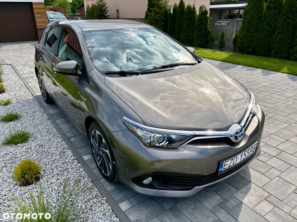 Toyota Auris - 1