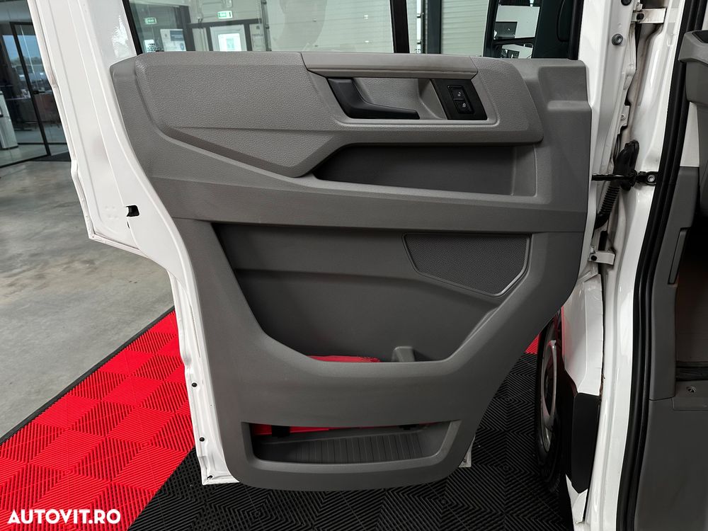 Volkswagen Crafter - 21