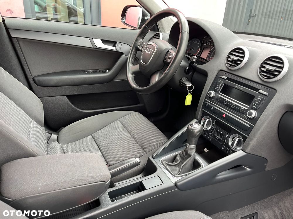 Audi A3 Sportback 1.2 TFSI Attraction - 16