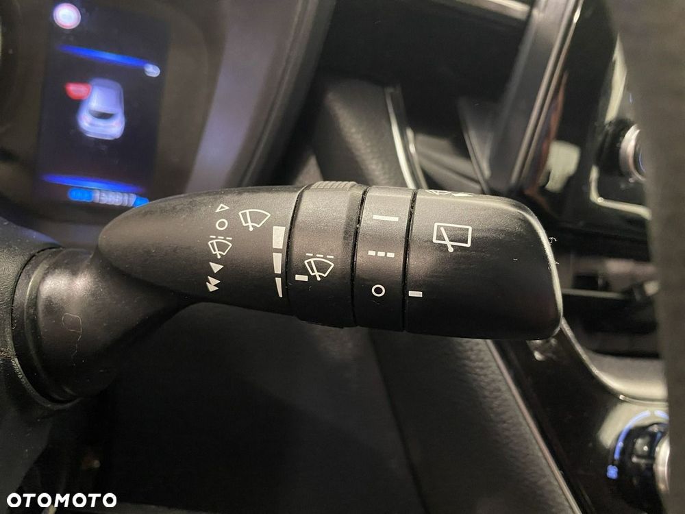 Toyota Corolla - 25