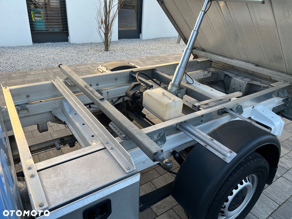 Volkswagen CRAFTER - 5