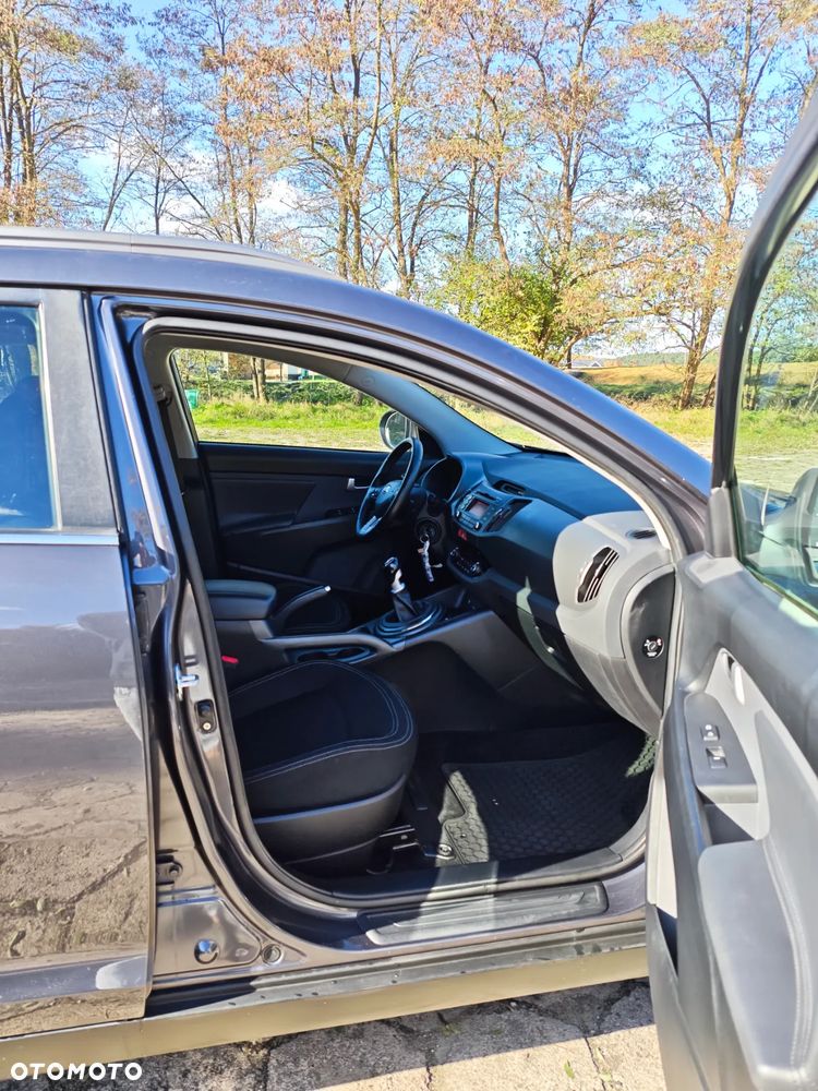 Kia Sportage 1.7 CRDI 2WD Spirit - 29