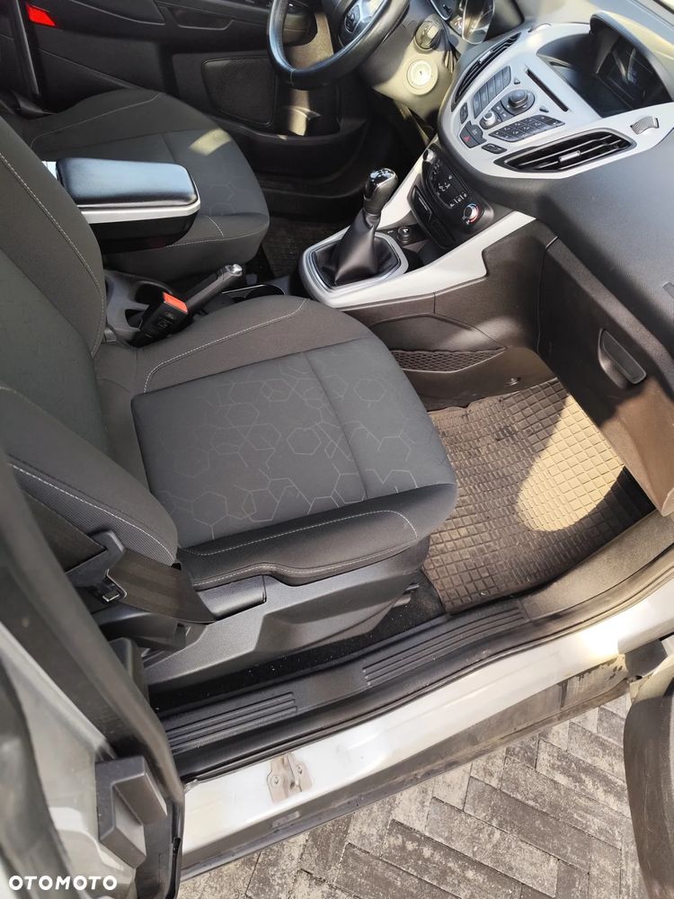 Ford B-MAX 1.4 Titanium - 8