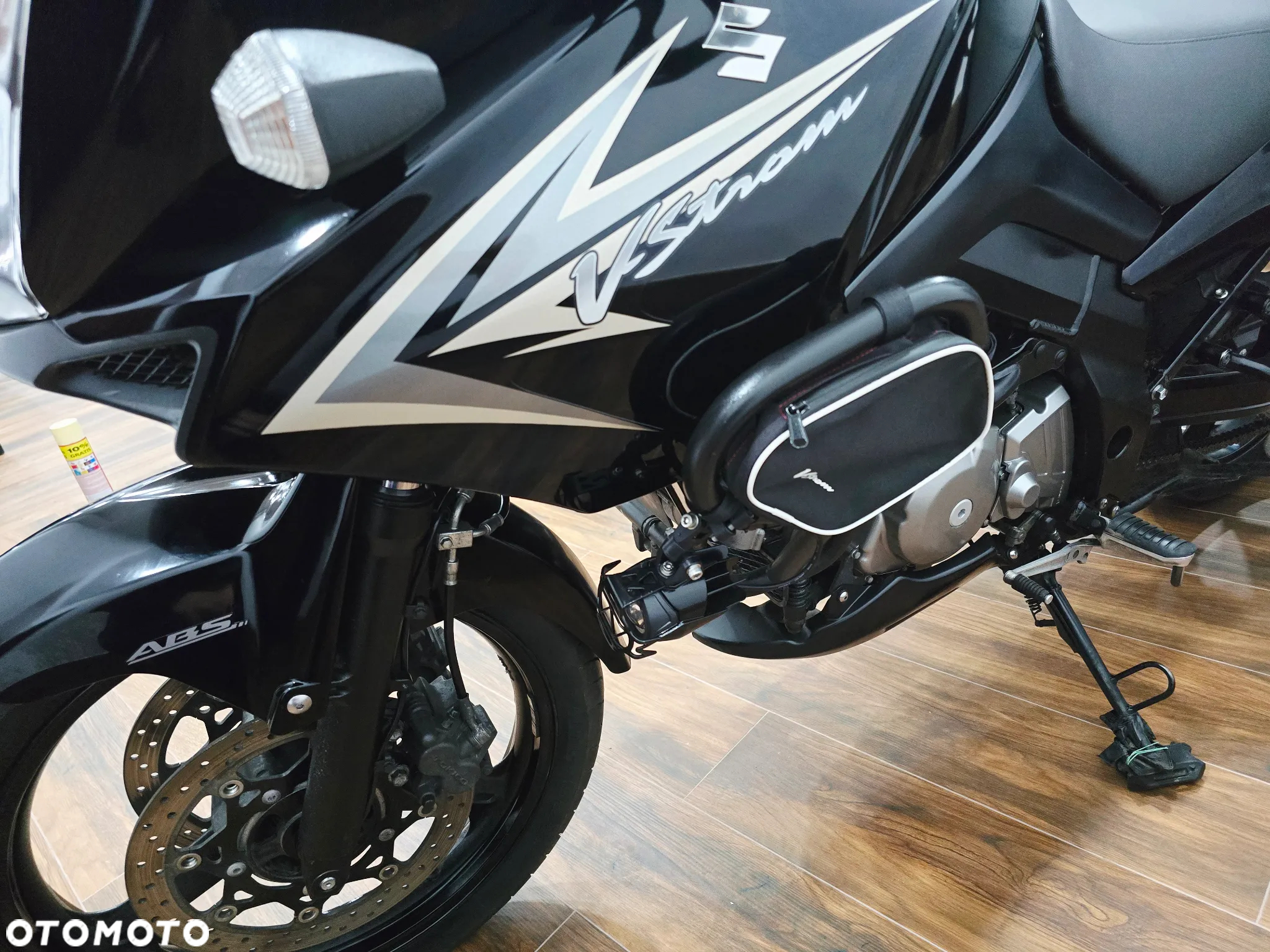 Suzuki DL - 10