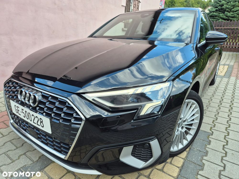 Audi A3 Limousine - 1