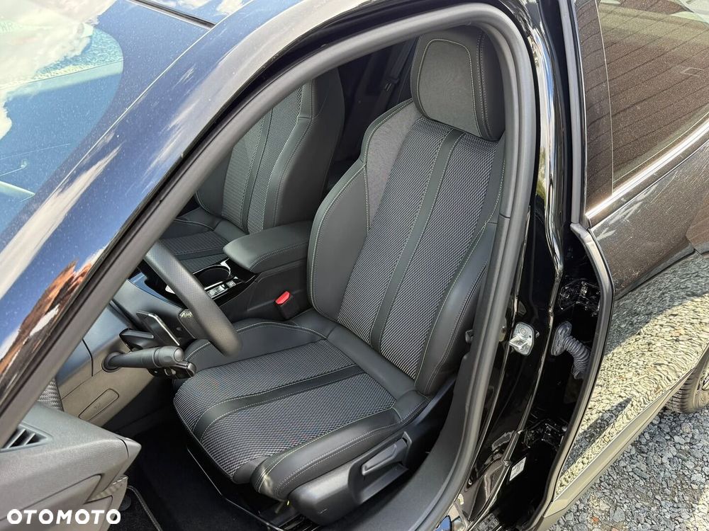 Peugeot 2008 - 16