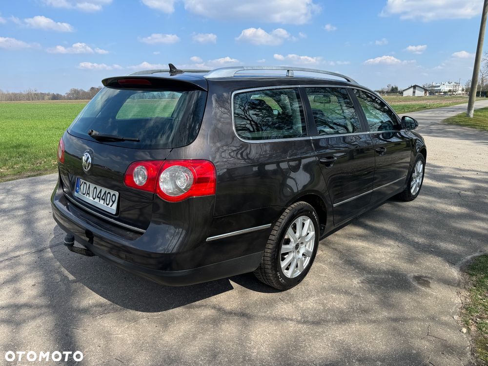 Volkswagen Passat 2.0 TDI Highline - 5