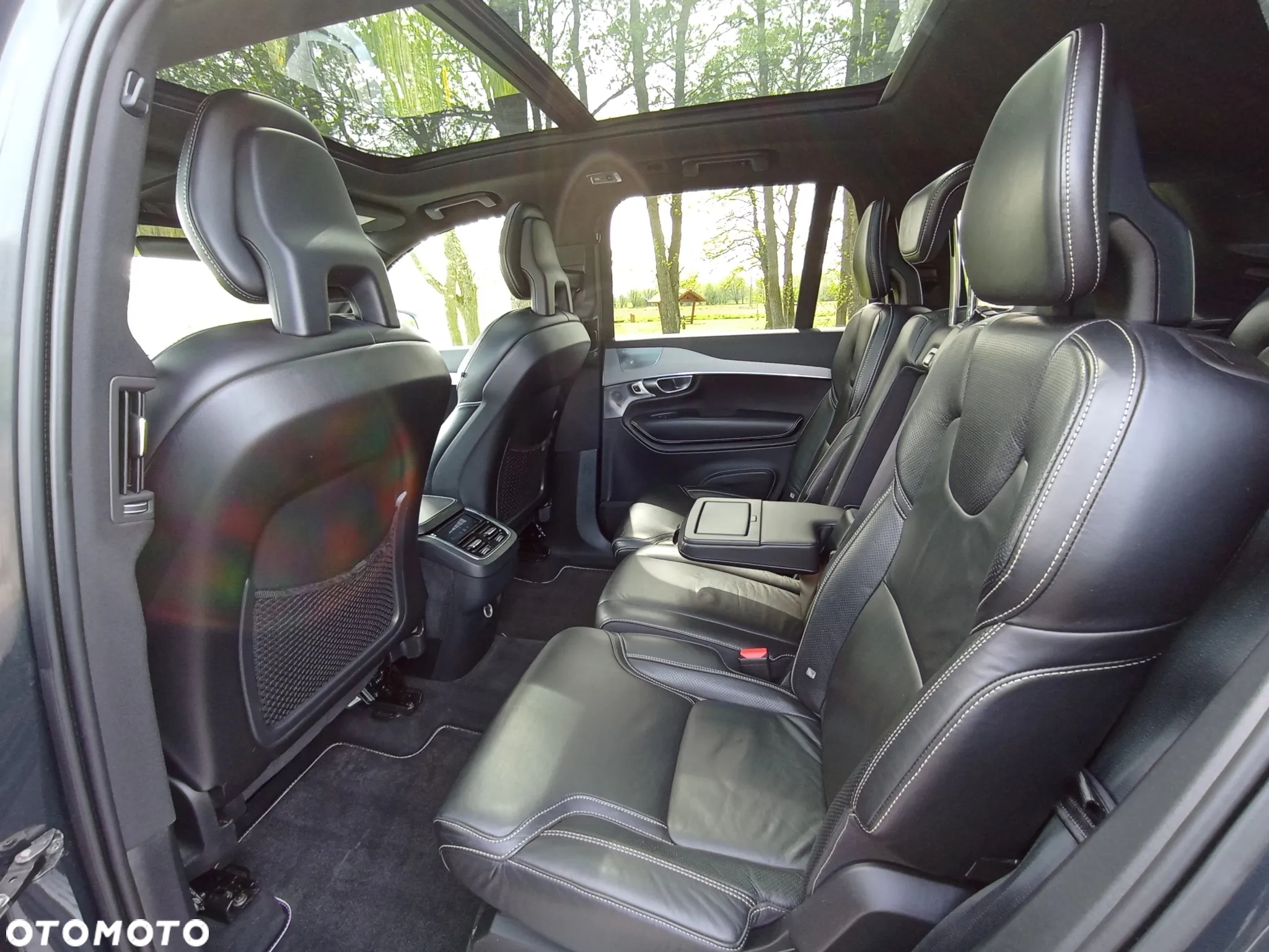 Volvo XC 90 D5 AWD Geartronic RDesign - 25