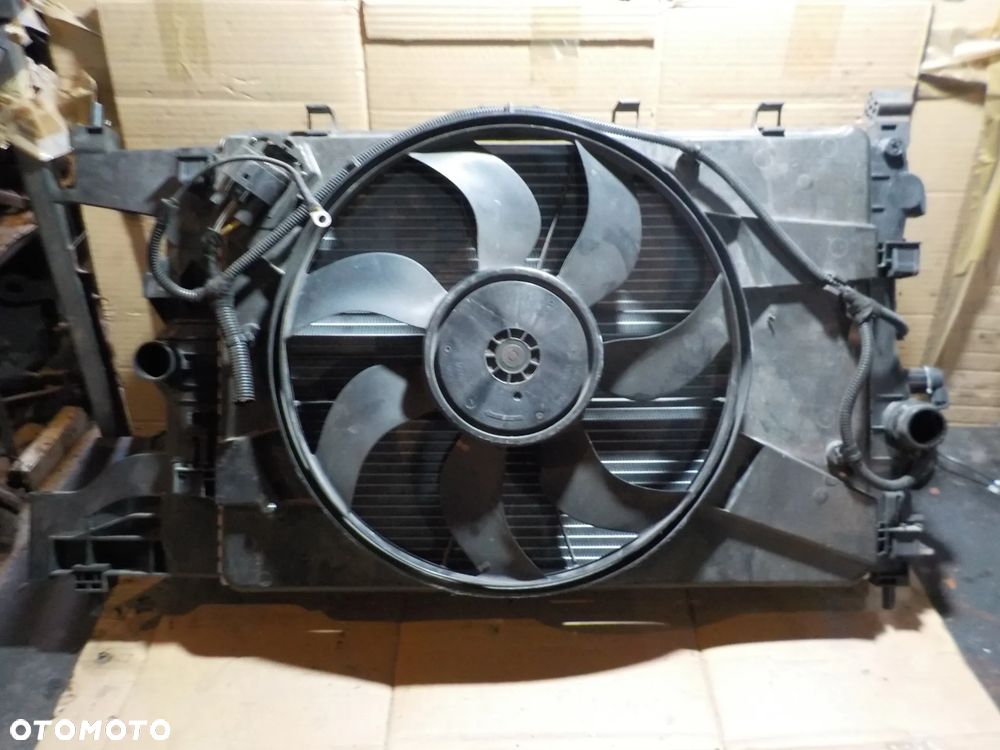 OPEL ASTRA J 1.4 TURBO CHŁODNICE WENTYLATOR - 2