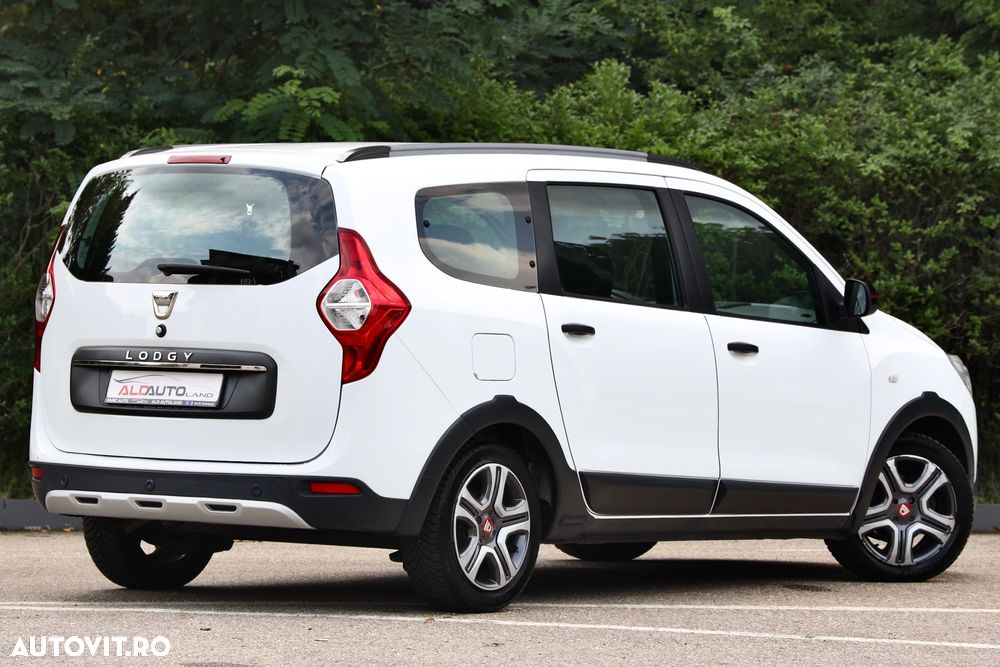 Dacia Lodgy TCe 130 GPF Stepway - 2