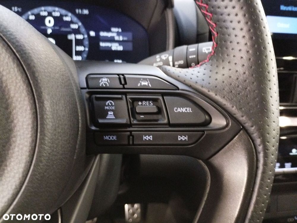 Toyota Yaris Cross Hybrid 1.5 GR Sport - 17
