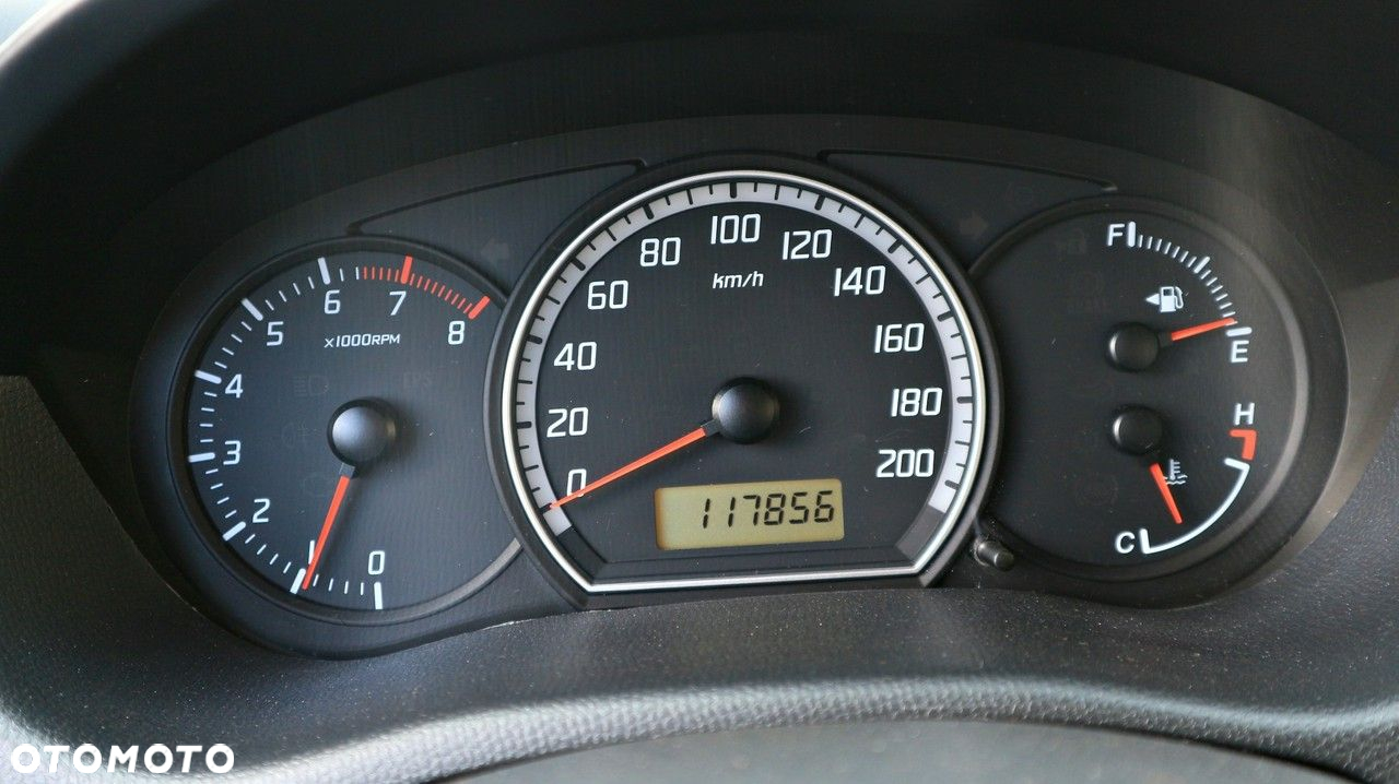 Suzuki Swift - 2
