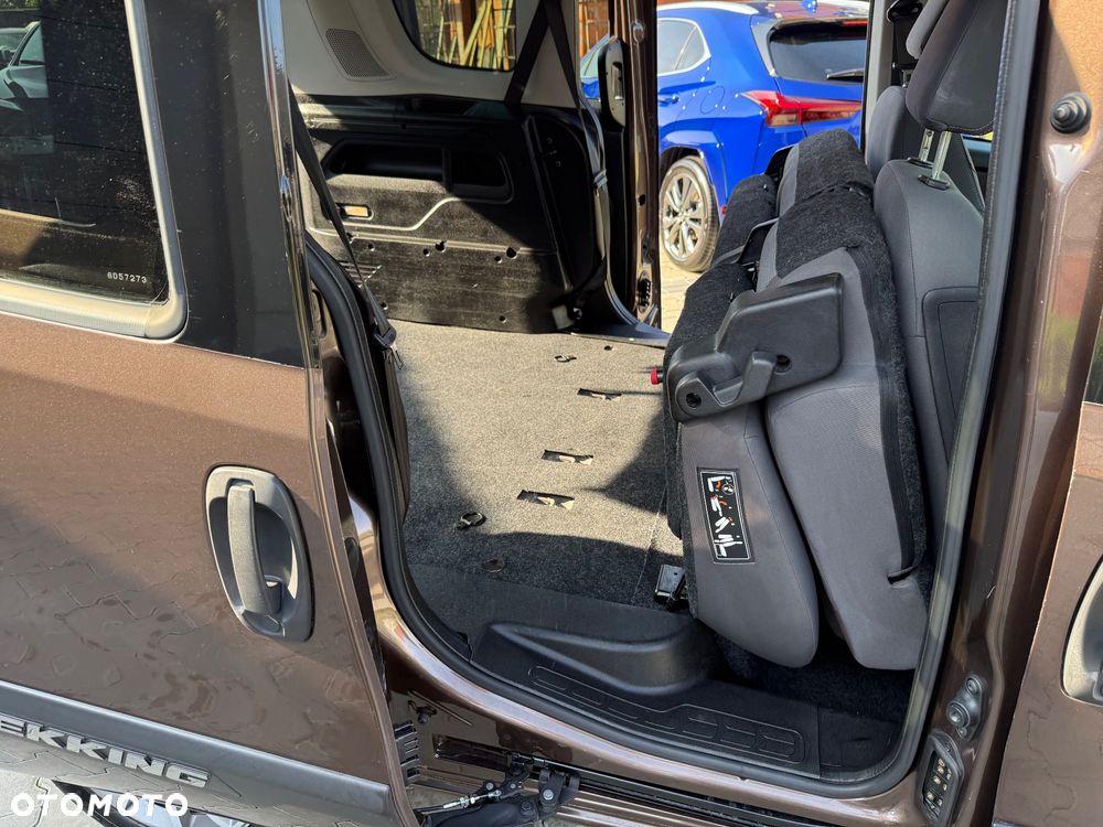 Fiat Doblo 1.6 16V Multijet Trekking - 31