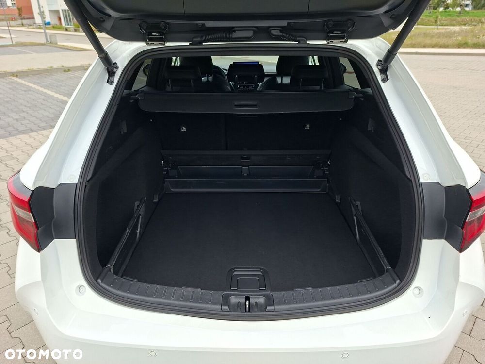 Toyota Corolla 1.8 Hybrid Style - 16