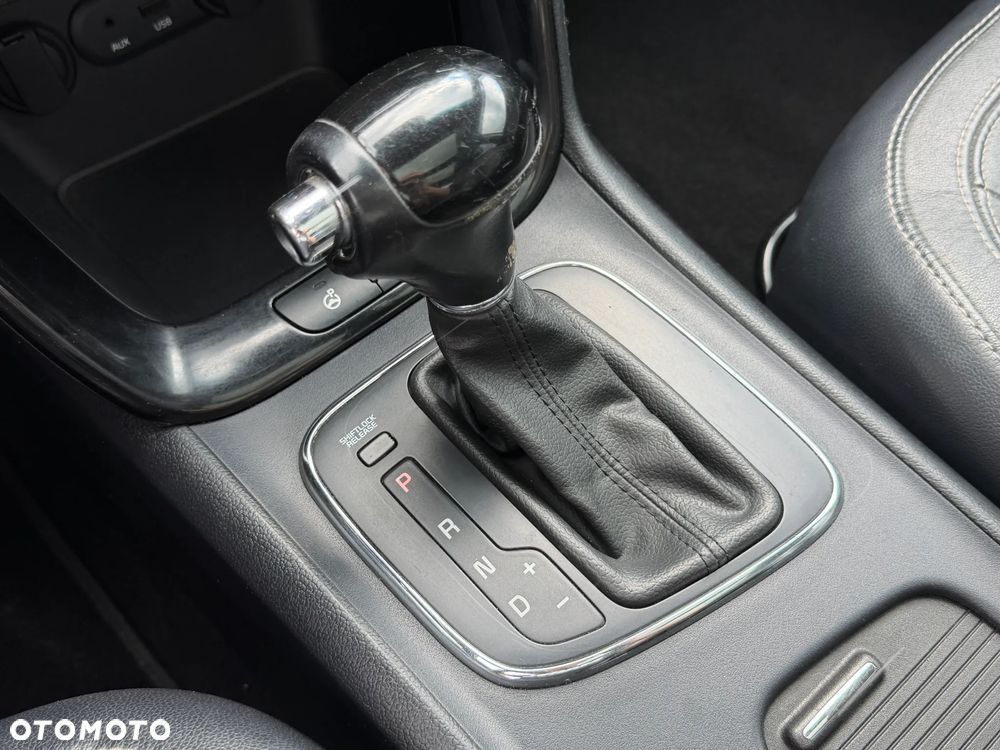 Kia Ceed 1.6 CRDi 128 Platinum Edition - 28