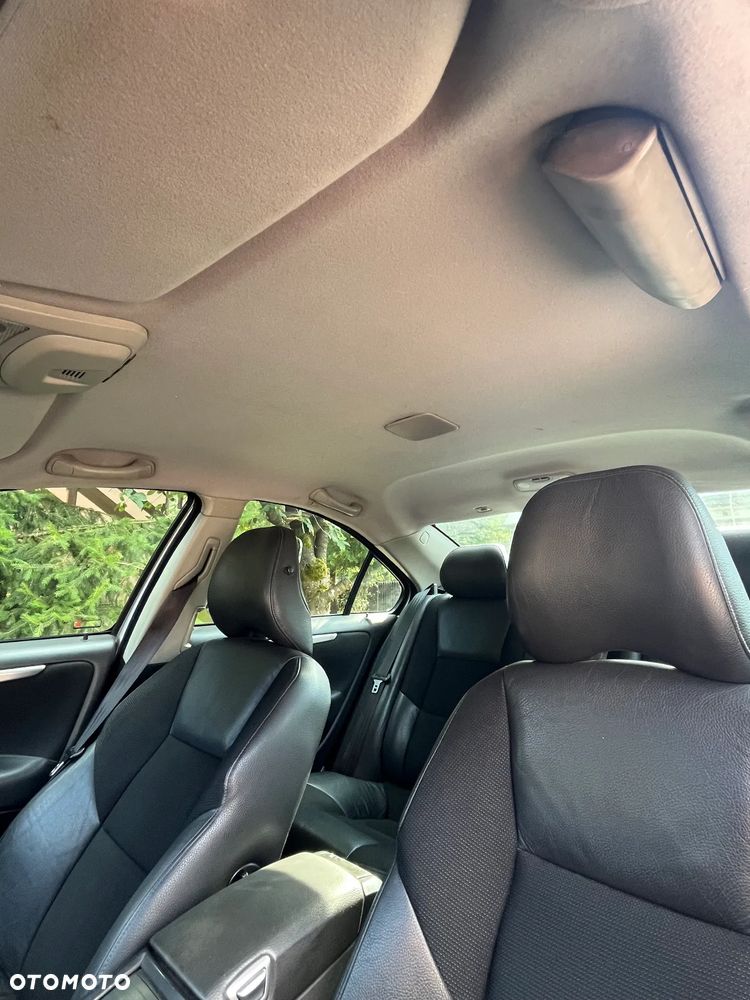 Volvo S60 - 9
