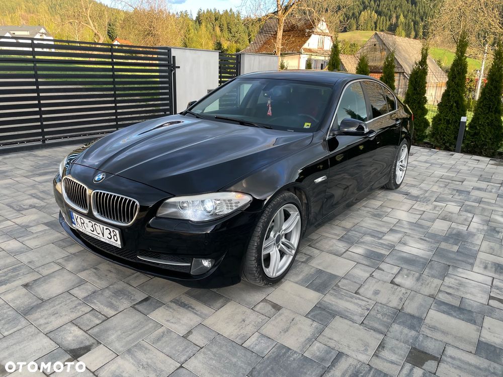 BMW Seria 5 530d xDrive - 2