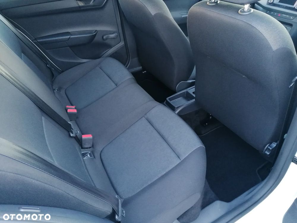 Skoda Fabia 1.0 Ambition - 27