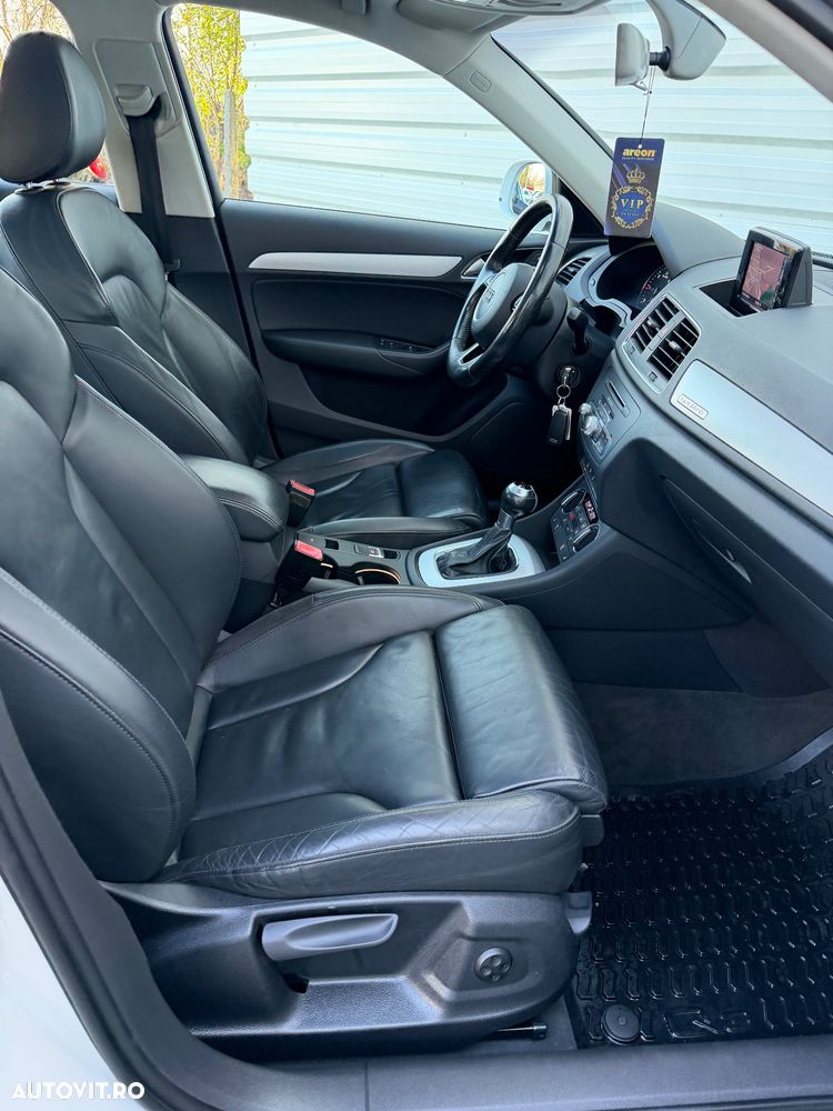 Audi Q3 2.0 TDI Quattro S tronic design - 16