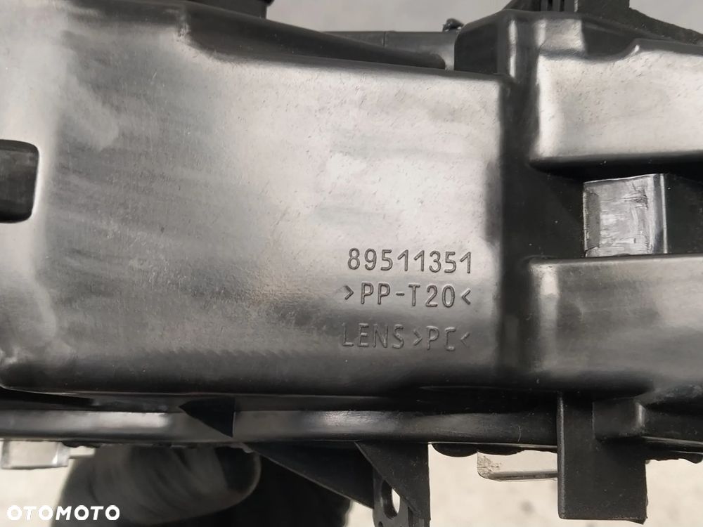 RANGE ROVER EVOQUE L538 HALOGEN PRZECIWMGIELNY LEWY PRAWY CZARNY ŚRODEK - 7