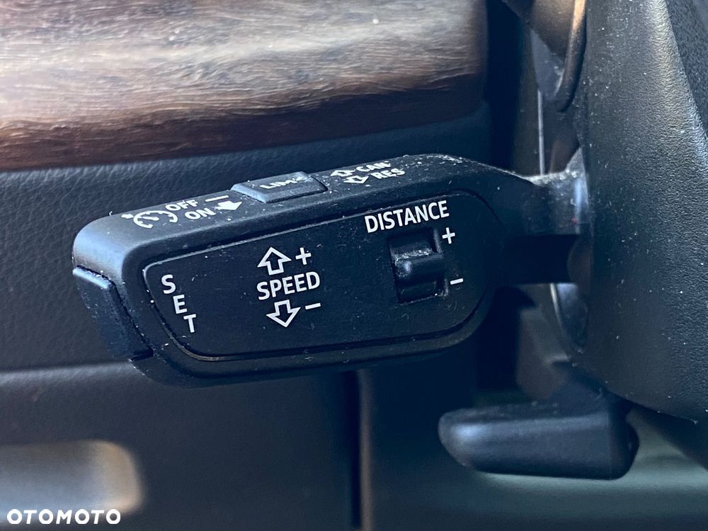 Audi Q8 50 TDI mHEV Quattro Tiptronic - 23