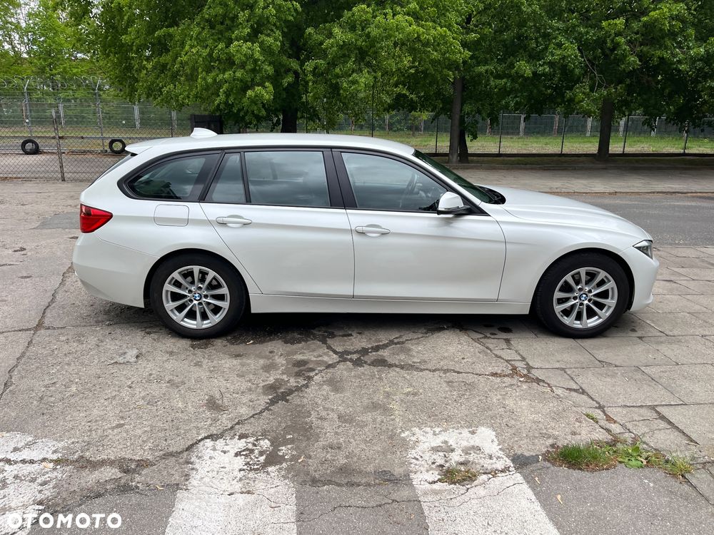 BMW Seria 3 316d Modern Line - 11