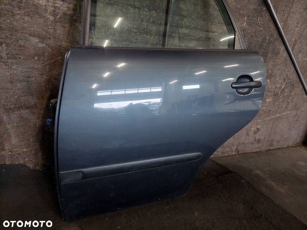 DRZWI KOMPLETNE LEWY TYŁ SEAT IBIZA III LC7V HB 5D - 2