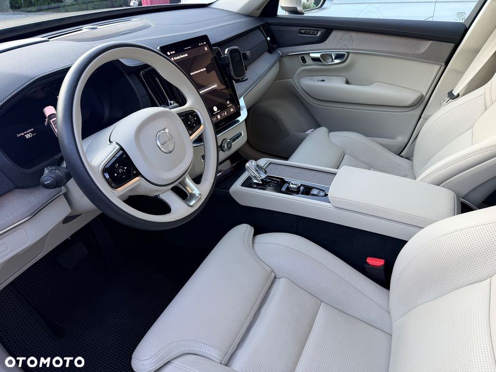 Volvo XC 90 B5 B AWD Ultra Bright 7os - 18