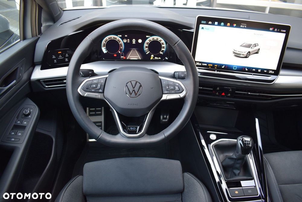 Volkswagen Golf - 18