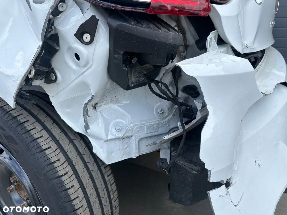 Renault Clio 1.0 TCe Equilibre - 10