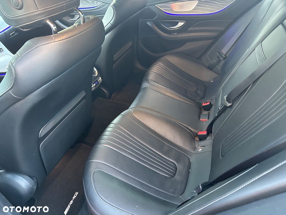 Mercedes-Benz CLS 400 d 4Matic 9G-TRONIC AMG Line - 17