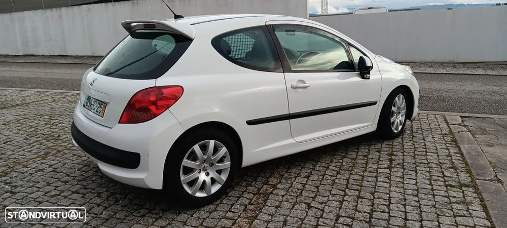 Peugeot 207 1.4 HDi Sport - 4