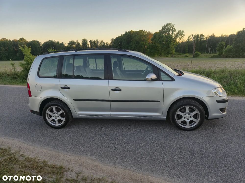 Volkswagen Touran 1.9 TDI - 10