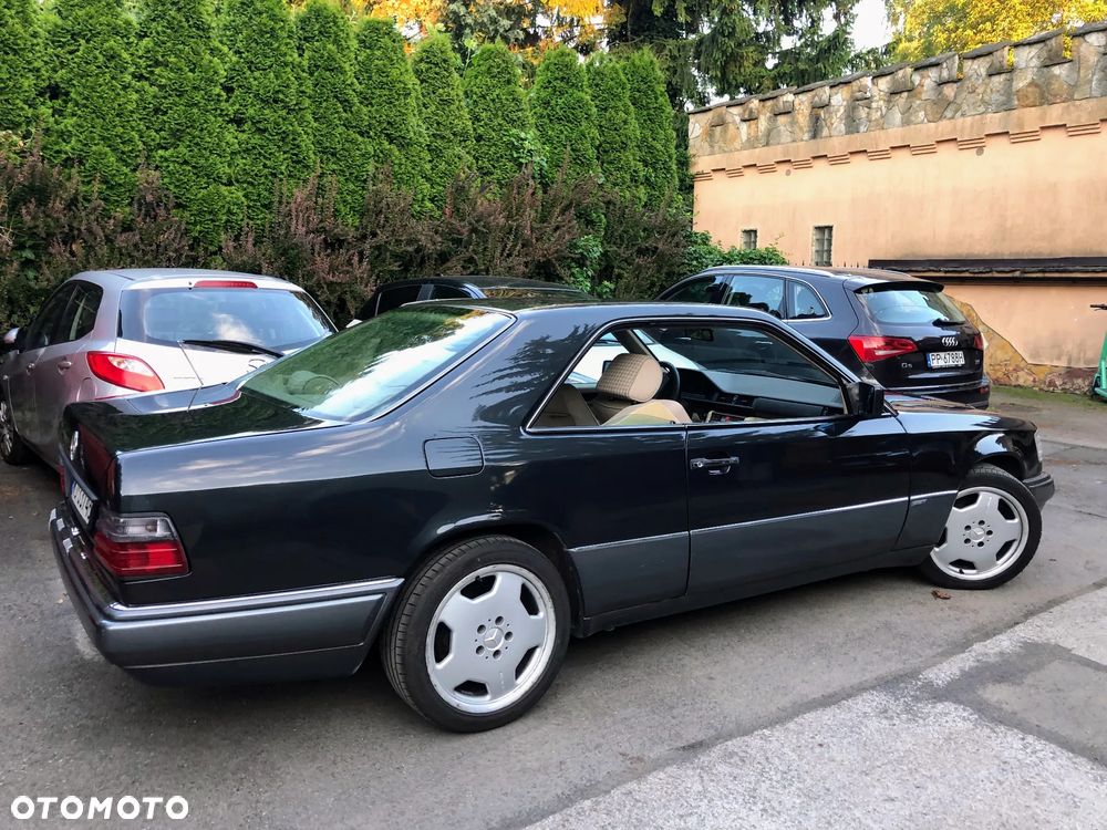 Mercedes-Benz Klasa E - 2